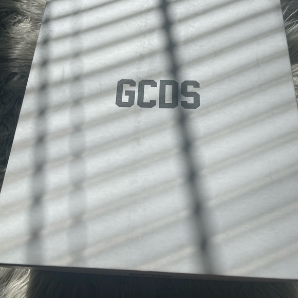 GCDS Red Leather Boots - Picture 3 of 4